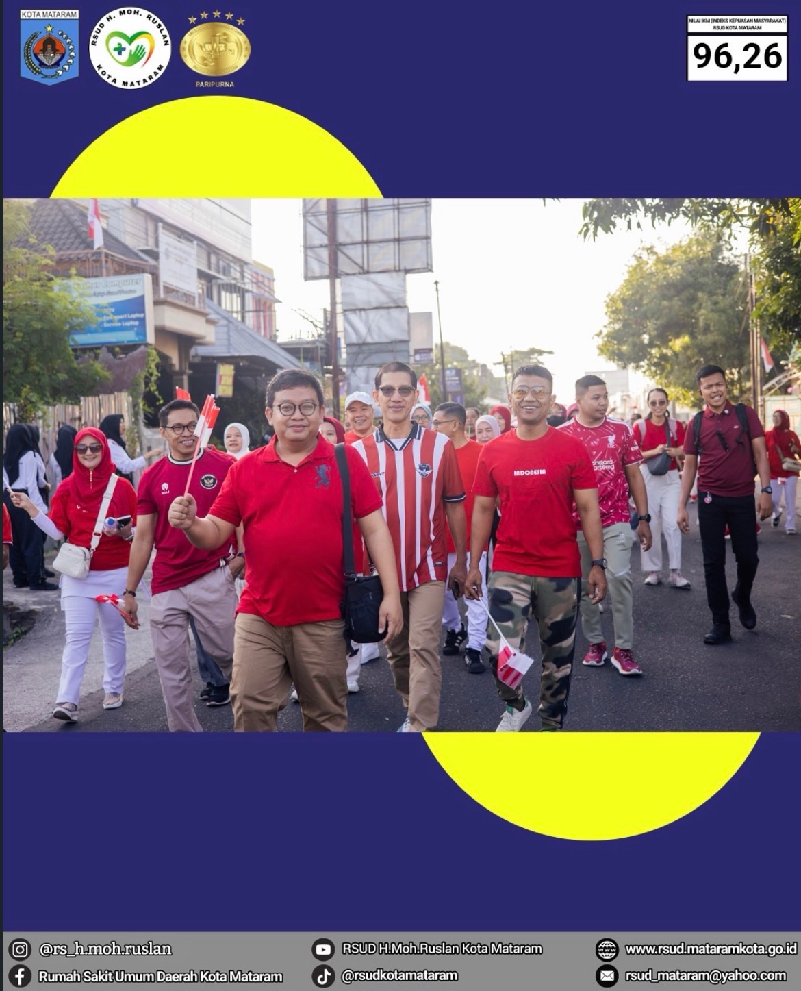 SEMARAK HUT RI KE-81, RSUD H. MOH. RUSLAN TURUNKAN TIM MEDIS DAN BERPARTISIPASI DALAM GERAKAN PEMBAGIAN BENDERA MERAH PUTIH
